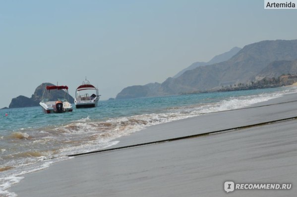 Al Dana Sea View Villa, Фуджейра (актуальные цены 2024 года)