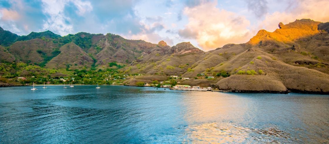 Круизная стоянка Муреа, Французская Полинезия (Moorea ...