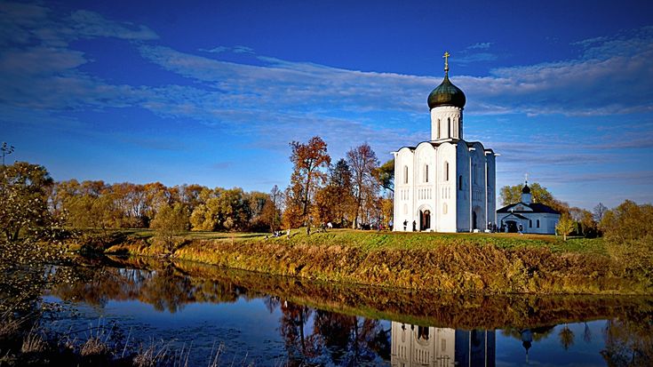 Средний храм осенью» картина Калининой Надежды (масло ...