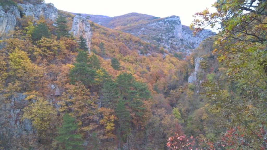 Чем заняться осенью в Крыму