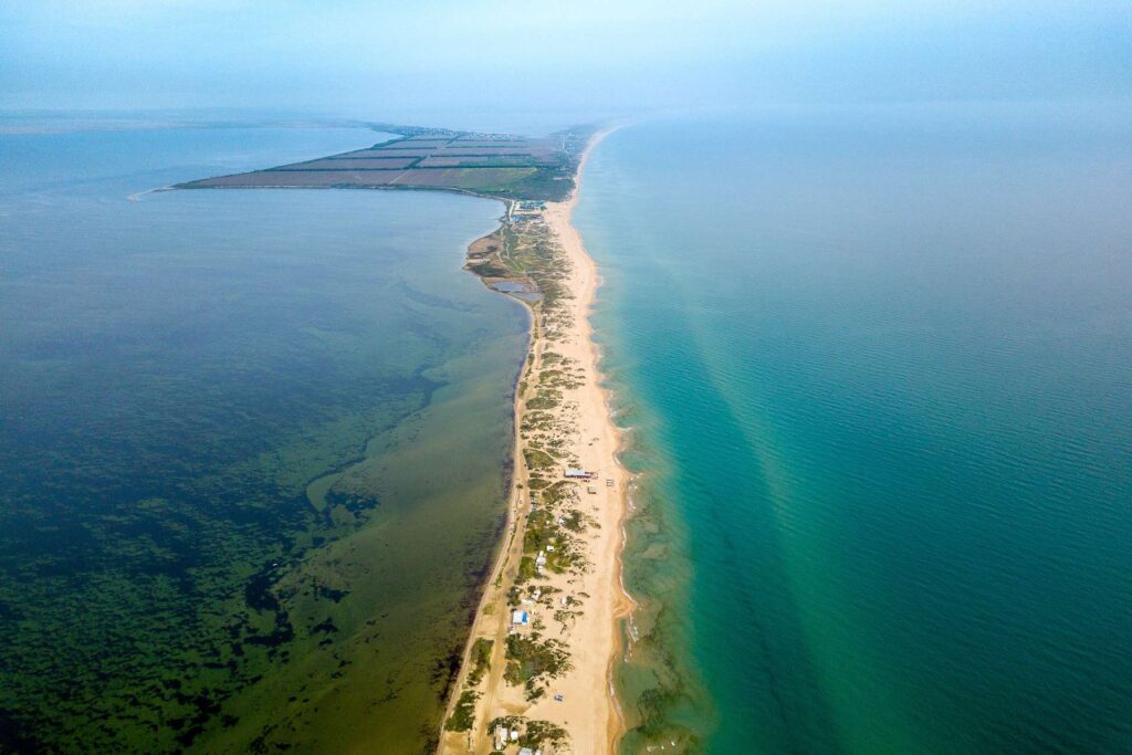 К последним выходным лета море в ...