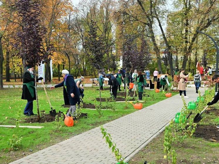 Софьюшкина аллея, парк культуры и отдыха, Республика ...