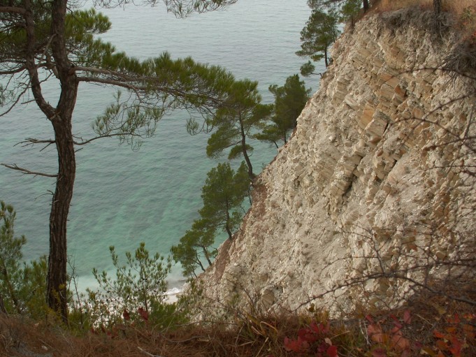 Осенний пейзаж, набережная, курорт ...