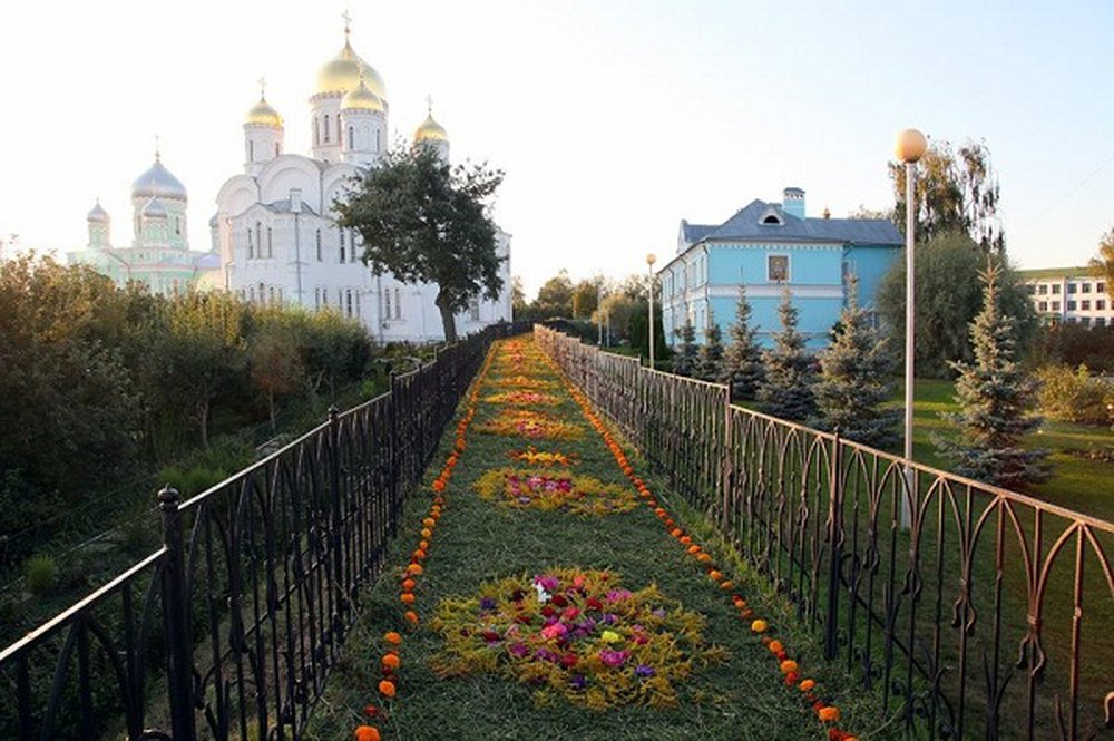 Село Дивеево в Нижегородской области ...