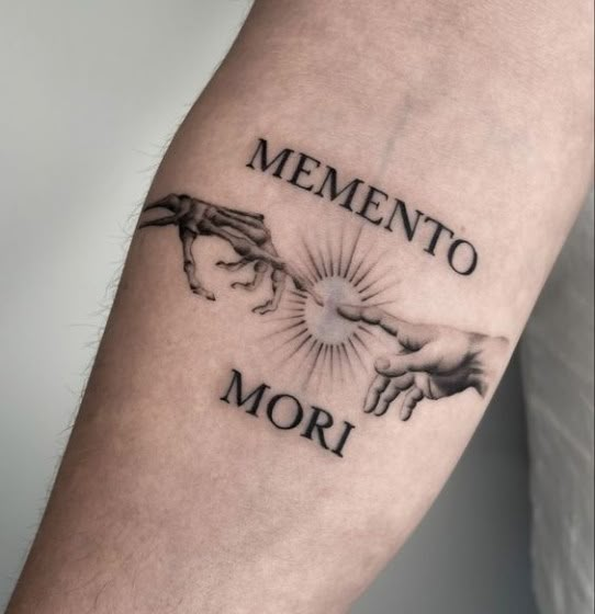 Тату memento mori на руке — 84 фото