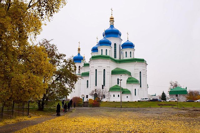 Церковь в осени фотография автора ...