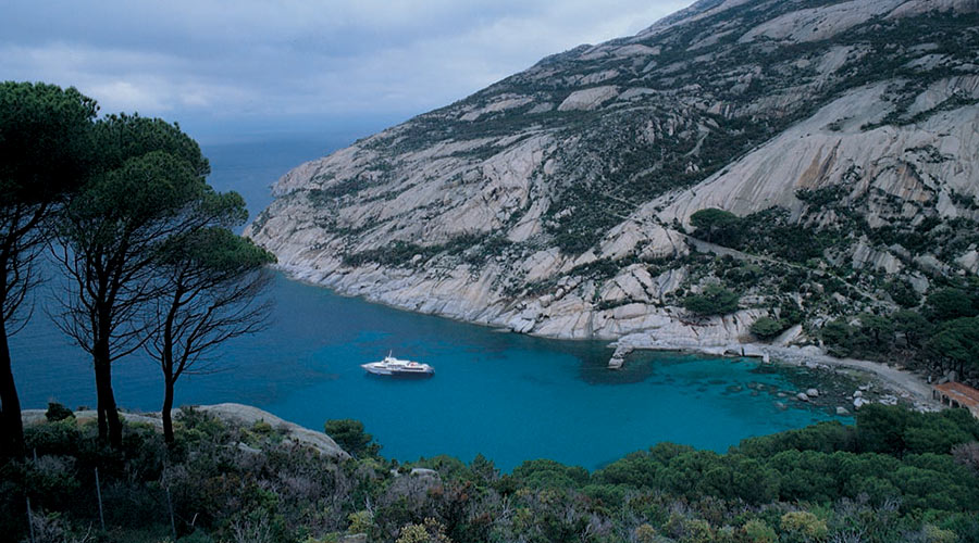 The isle of Montecristo off the Tuscan coast · Katharina's ...