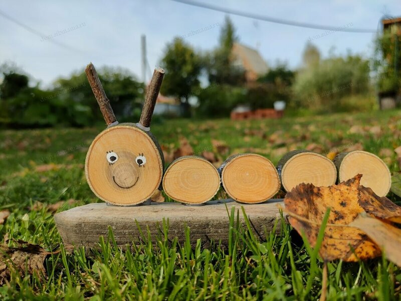 Как сделать дорожку из спилов дерева ...